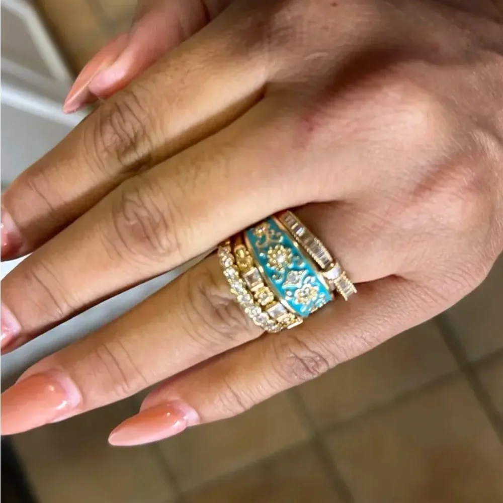 Retro Copper Hand Carved Texture Palace Turquiose Gold Ring Set - SIZE 6